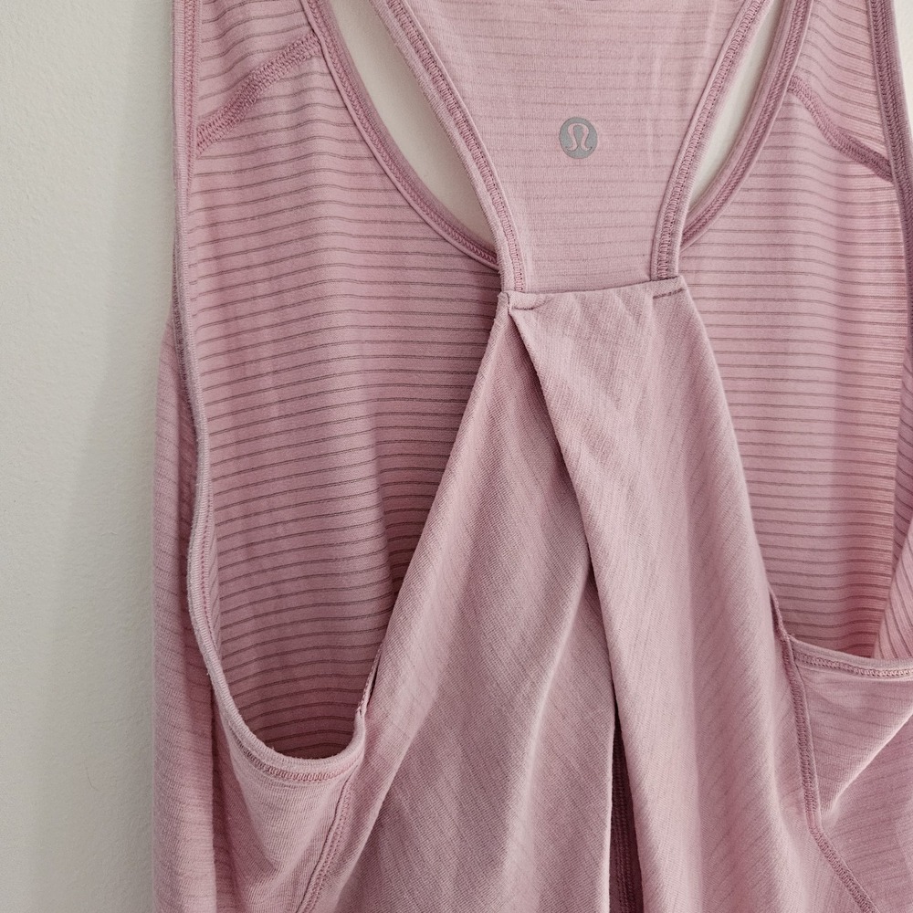 Lululemon Racerback Tank Top Pink Women's 6 Lightweight Activewear Breathable